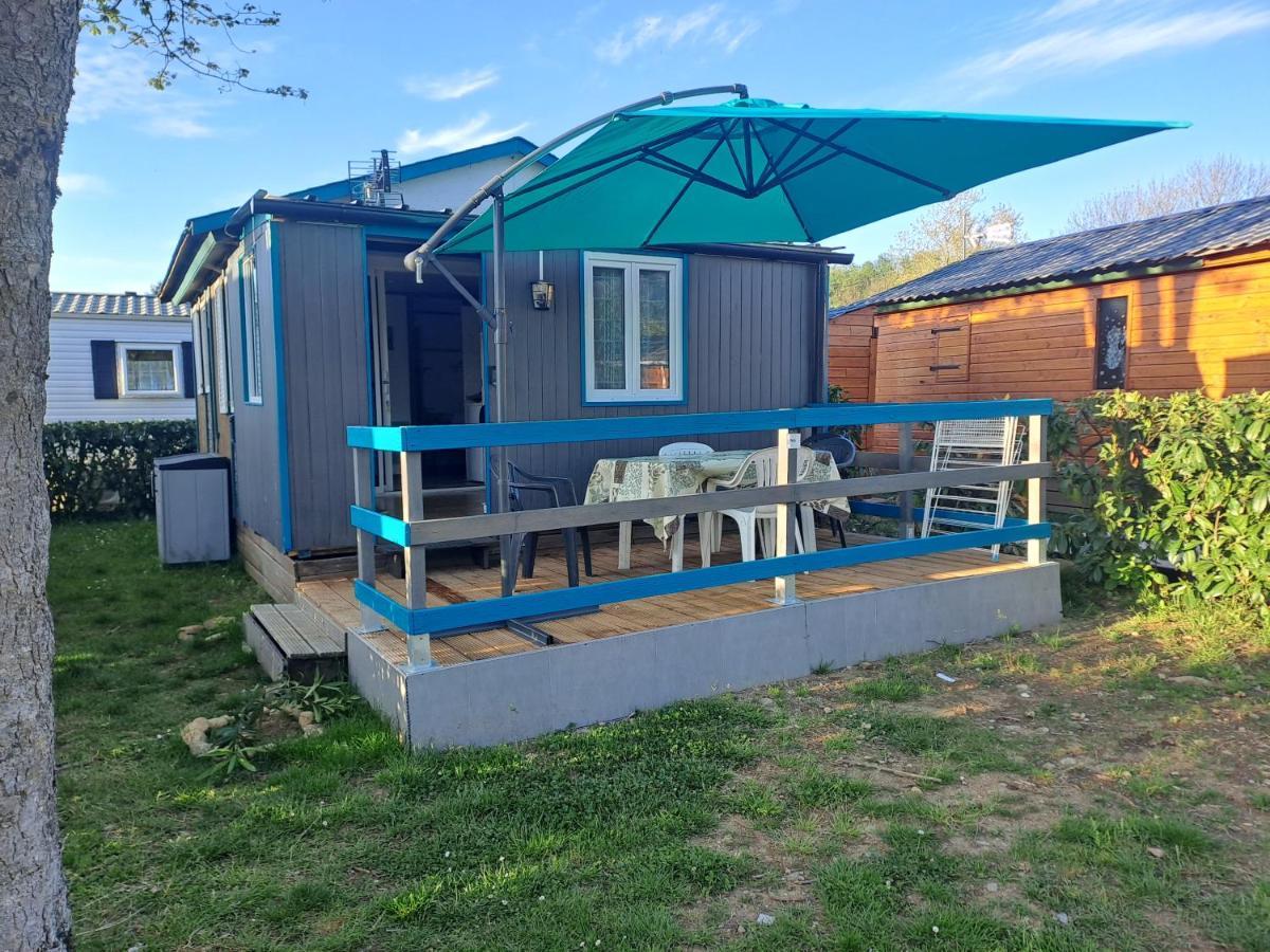 Chalet Privé: Camping 4 Étoiles pour 5 Personnes Hotel Foix Exterior photo
